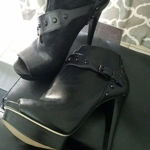 Michael Kors Platform